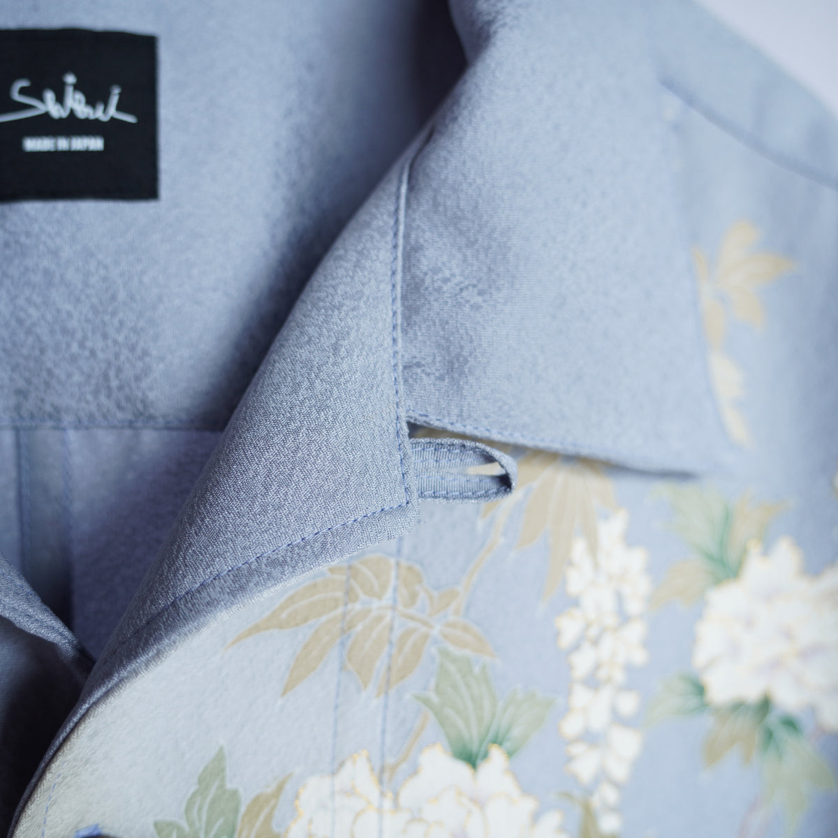 本物の着物を使用した世界で一枚の「SHIBUI KIMONO REMAKE AROHA 」