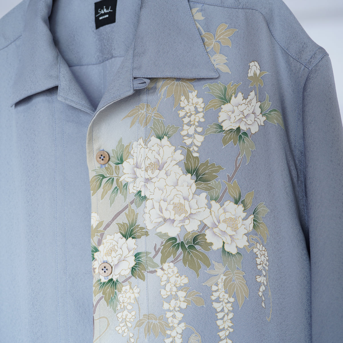 本物の着物を使用した世界で一枚の「SHIBUI KIMONO REMAKE AROHA 」