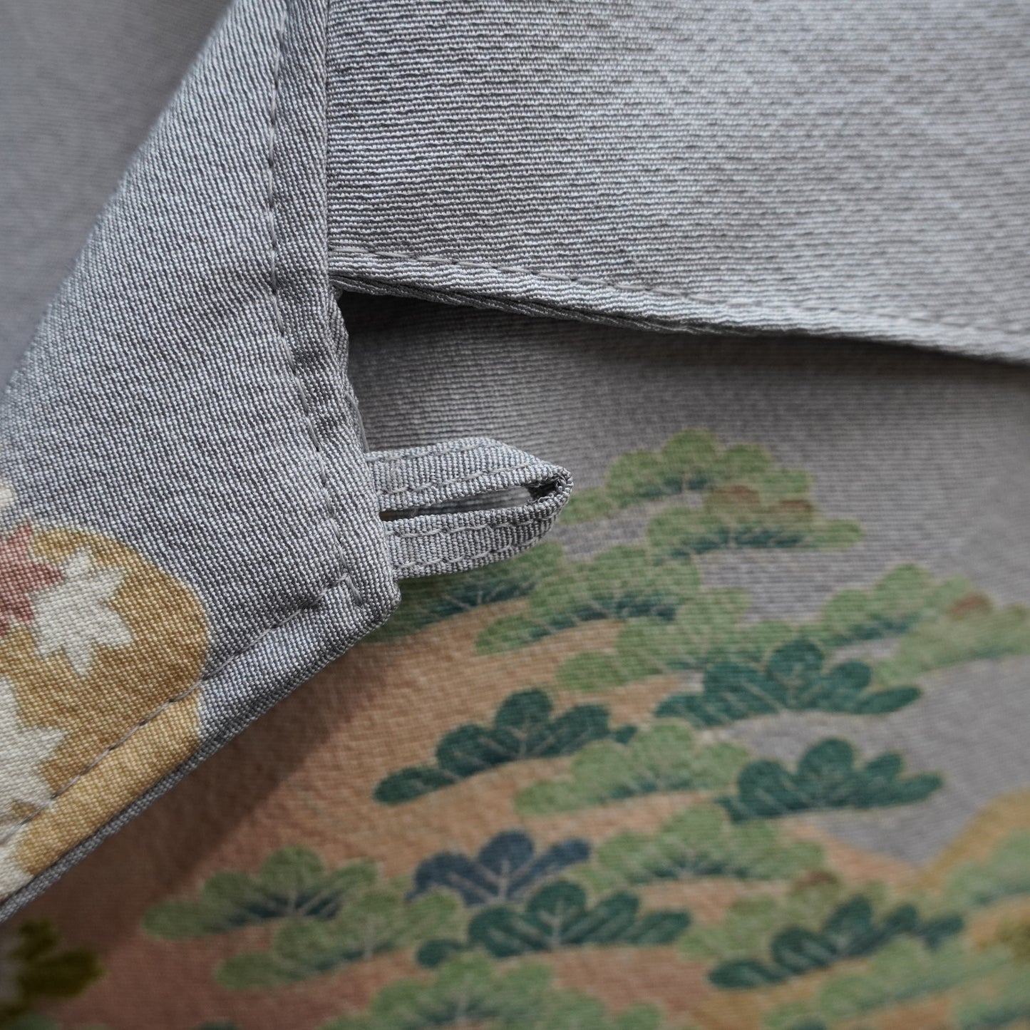 A one-of-a-kind SHIBUI Kimono Remake Aloha, made from authentic kimono.