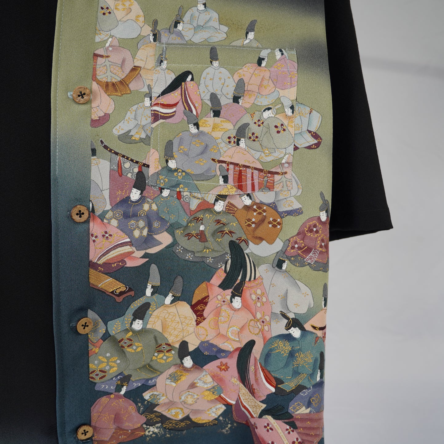 本物の着物を使用した世界で一枚の「SHIBUI KIMONO REMAKE AROHA 」