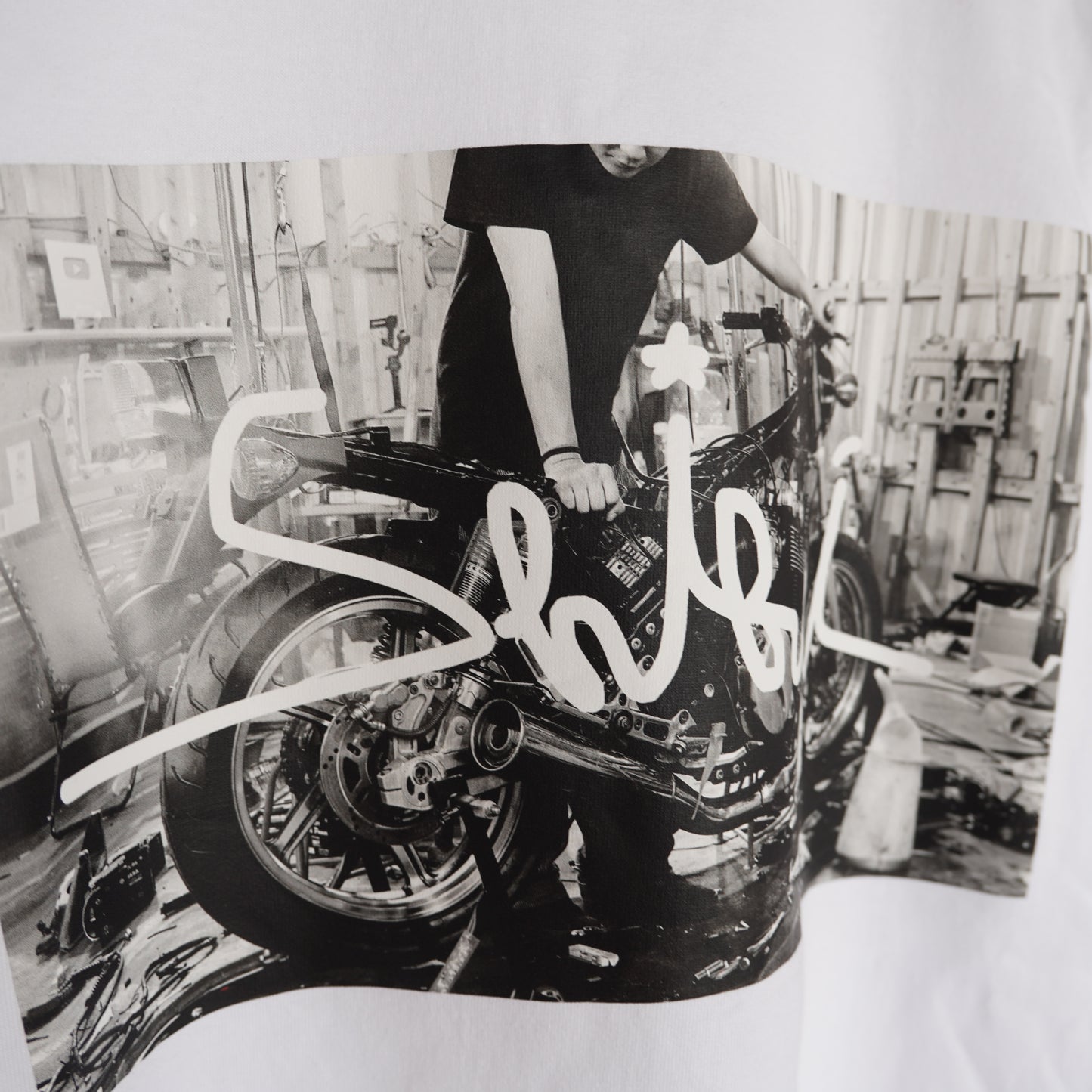 6oz Memorial T shirt No.1