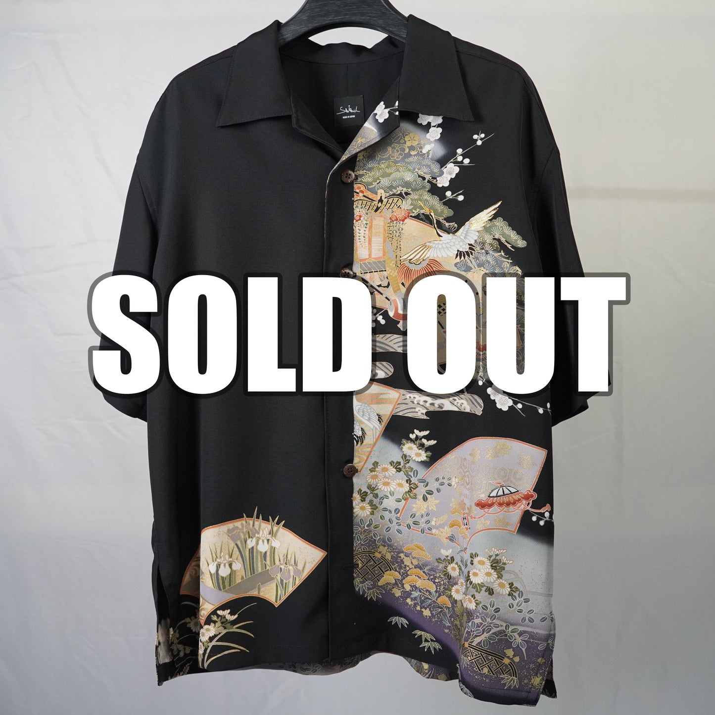 本物の着物を使用した世界で一枚の「SHIBUI KIMONO REMAKE AROHA 」